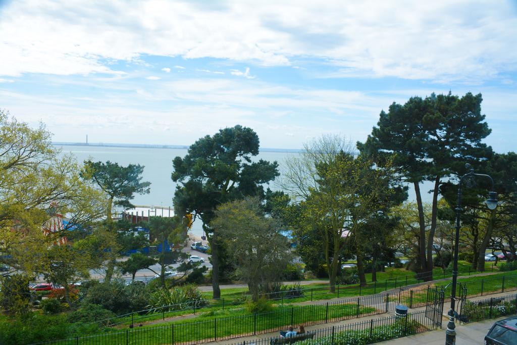 Pier View Self Catering Luxury Apartments Southend-on-Sea Kültér fotó